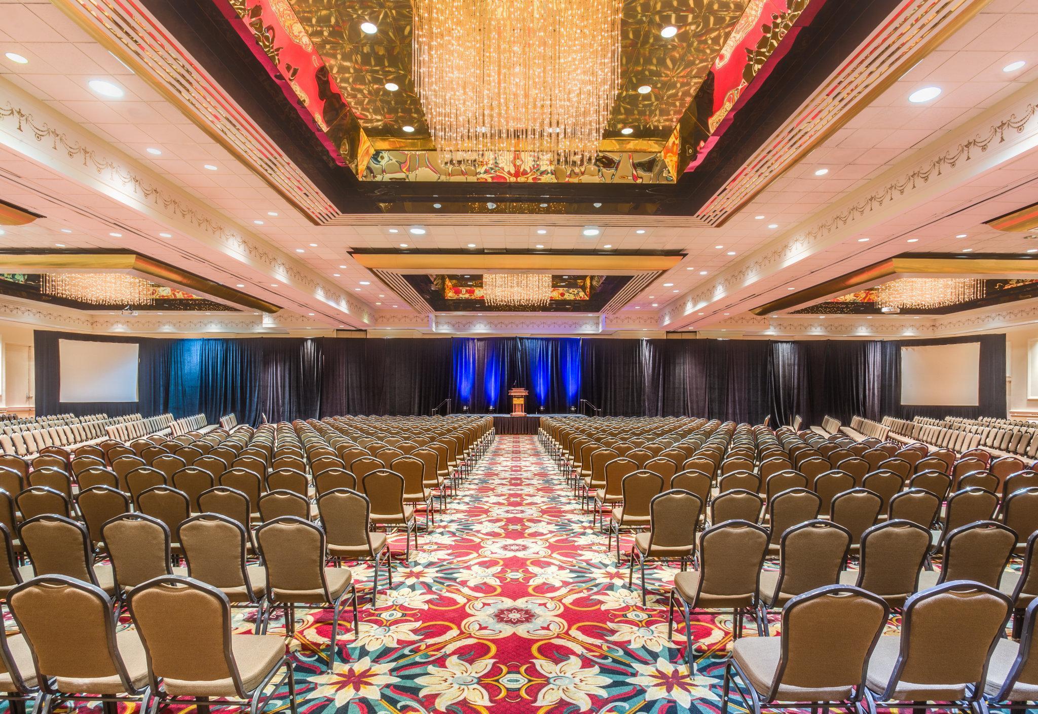 Crowne Plaza Executive Center Baton Rouge By Ihg Exterior foto